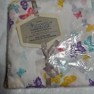 Vintage 70’s Wamsutta Christian Dior Collab Twin Bedsheet Whimsical Butterflies